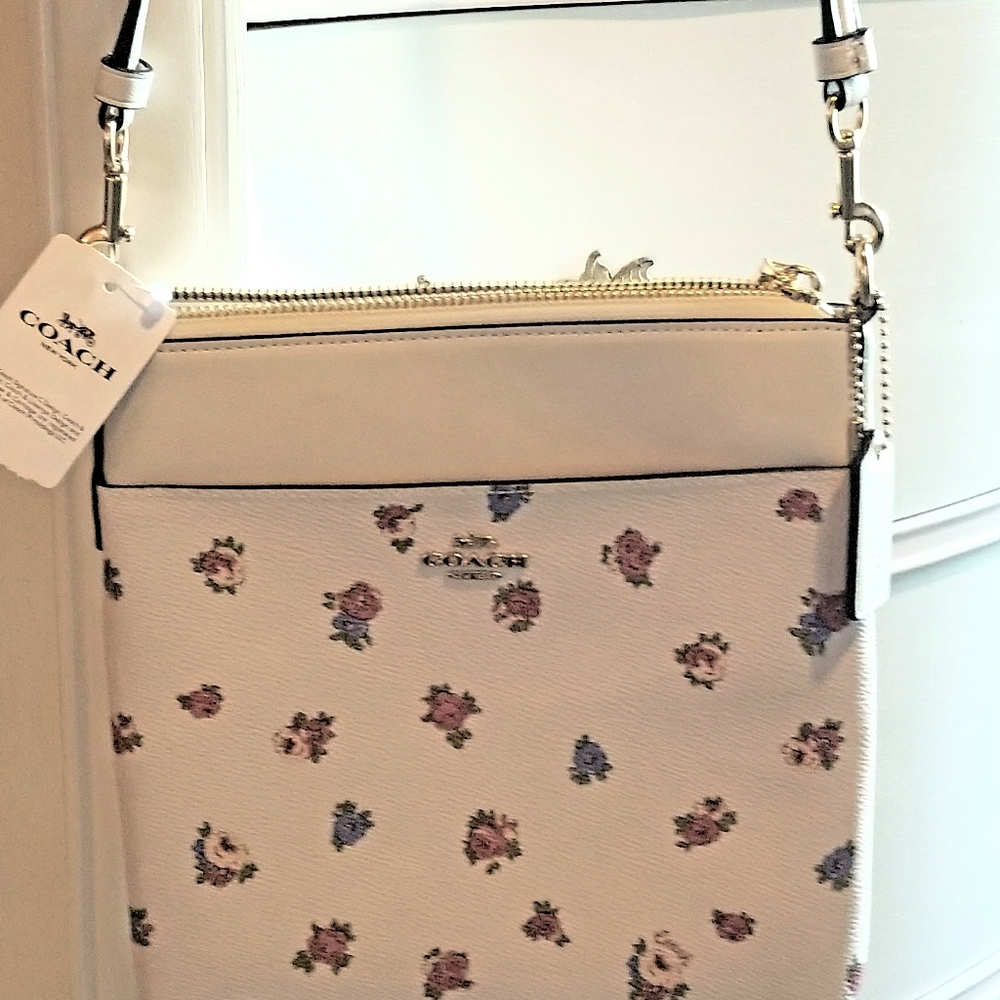 SOLD Coach Kitt Messenger Crossbody
